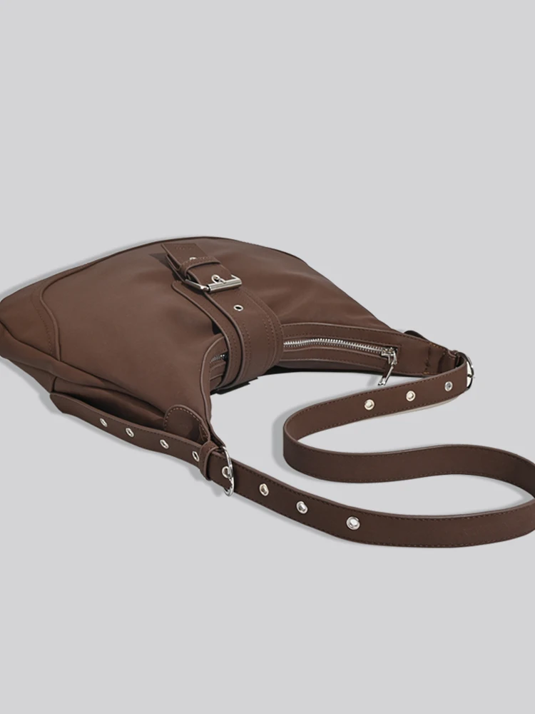 UREON REYAVO Original Vintage Suede Leather Tote Bag Women's New Autumn Winter Commuter Bag Single oulder Crossbody Bag
UREON REYAVO Original Vintage Suede Leather Tote Bag Women's New Autumn Winter Commuter Bag Single oulder Crossbody Bag