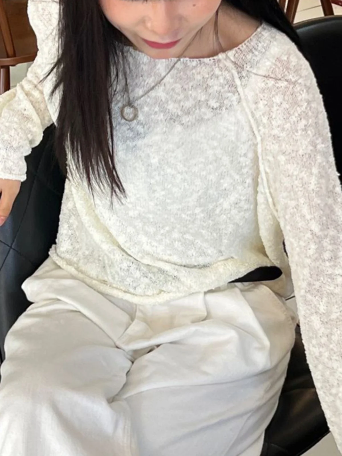 Ladies Korean Style Loose Long Sleeve Knitted Hollow out round Neck Thin Breathable Top Fashionable Versatile Small Size
Ladies Korean Style Loose Long Sleeve Knitted Hollow out round Neck Thin Breathable Top Fashionable Versatile Small Size