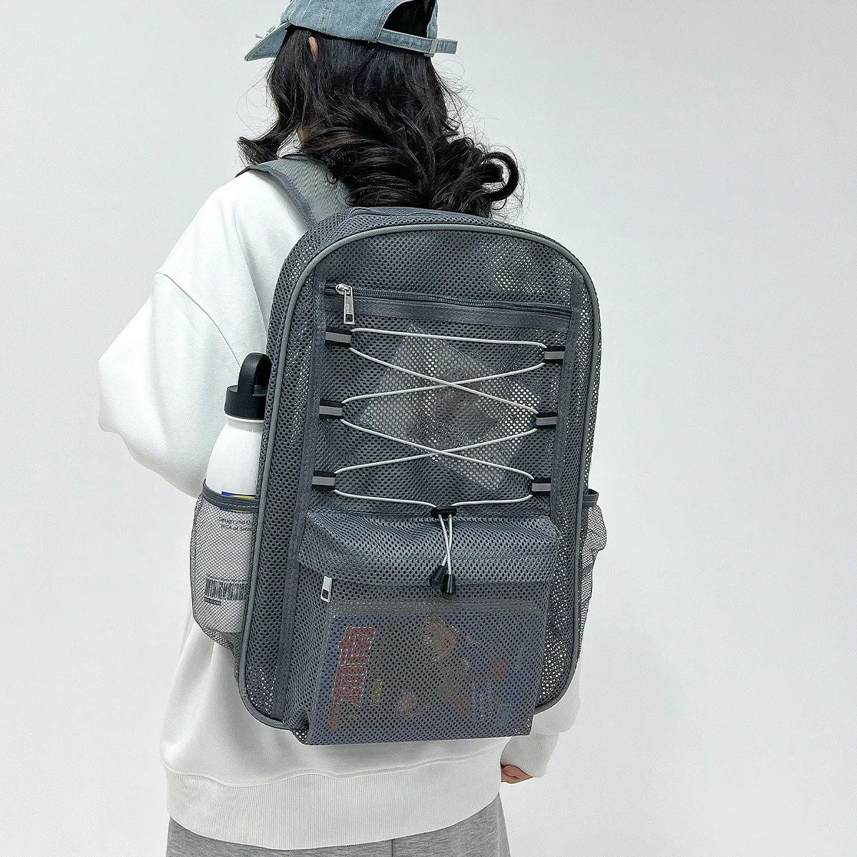 Стильный сетчатый пляжный рюкзак из нейлона, просторное украшение на шнурке, легкий, с несколькими отделениями для женщин, для ежедневного использования
Стильный сетчатый пляжный рюкзак из нейлона, просторное украшение на шнурке, легкий, с несколькими отделениями для женщин, для ежедневного использования