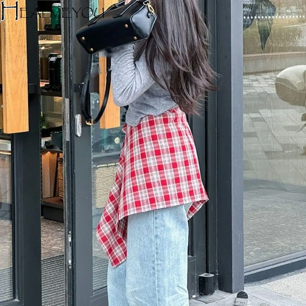Soft Short Lattice Mini Skirt Waist Blet Decorative High Waist Half Body Skirt Korean Style Y2K Irregular Edge Skirt Streetwear
Soft Short Lattice Mini Skirt Waist Blet Decorative High Waist Half Body Skirt Korean Style Y2K Irregular Edge Skirt Streetwear