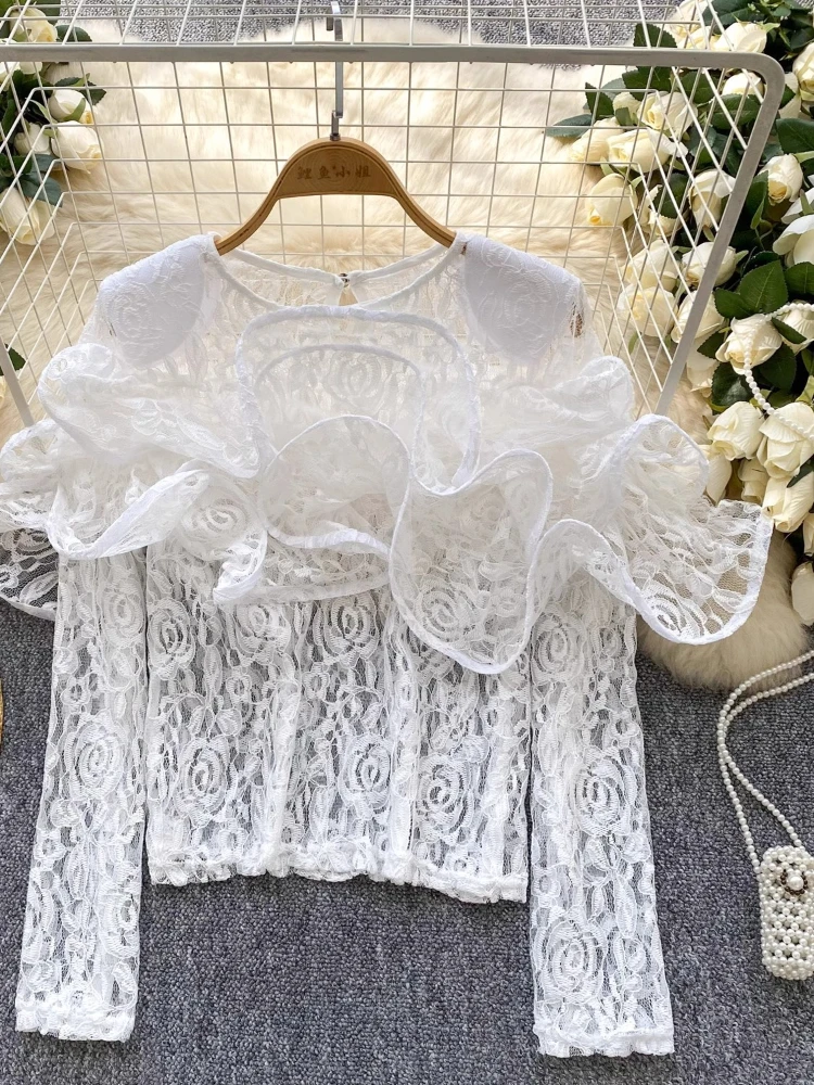 Women's Solid Top 2025 New Ruffles Spliced Loose Blouses Sexy Perspective Lace Long Sleeve Shirt Elegant Fashion Blouse Female
Women's Solid Top 2025 New Ruffles Spliced Loose Blouses Sexy Perspective Lace Long Sleeve Shirt Elegant Fashion Blouse Female