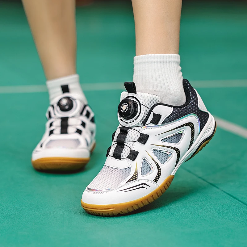 New children's breathable table tennis shoes and badminton shoes men's and women's shoes fashionable sports shoes
New children's breathable table tennis shoes and badminton shoes men's and women's shoes fashionable sports shoes