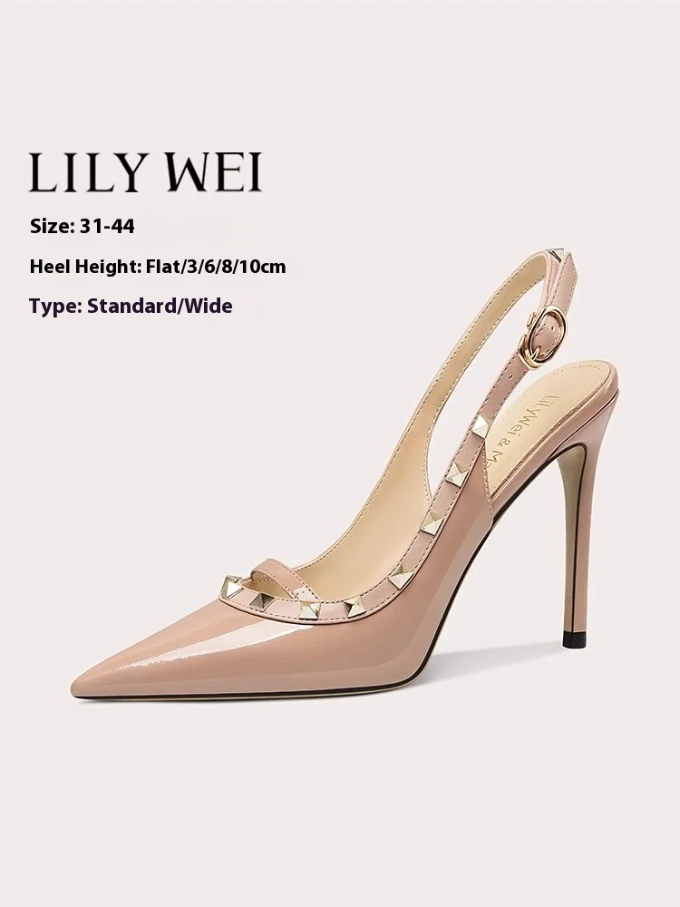 Spring and summer new patent leather rivet wide version flat sandals thin high-heeled banquet large size small size women's shoe
Spring and summer new patent leather rivet wide version flat sandals thin high-heeled banquet large size small size women's shoe