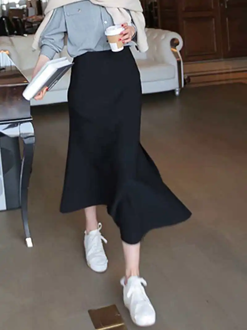 Spring New Midlength High Waist Split Chic Hip Skirt Women's Commute Sle Embroidered PVC Fabric H-ape Batwing Silhouette
Spring New Midlength High Waist Split Chic Hip Skirt Women's Commute Sle Embroidered PVC Fabric H-ape Batwing Silhouette