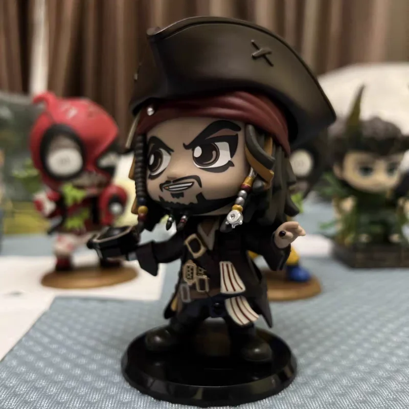 Authentic Hot Toys Pirates Of The Caribbean 5 Captain Jack Sparrow (S) Mini Collector'S Doll Desktop Ornament Kids Toys Gifts
Authentic Hot Toys Pirates Of The Caribbean 5 Captain Jack Sparrow (S) Mini Collector'S Doll Desktop Ornament Kids Toys Gifts