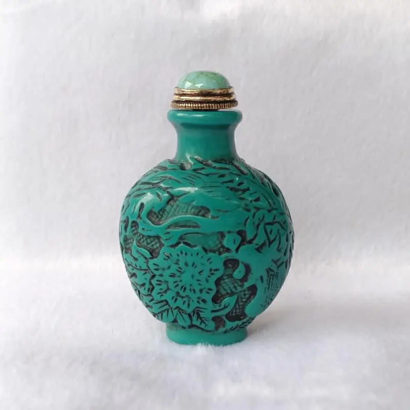 Antique crafts snuff bottle ornaments retro synthetic turquoise handle piece modern exquisite handicraft
Antique crafts snuff bottle ornaments retro synthetic turquoise handle piece modern exquisite handicraft
