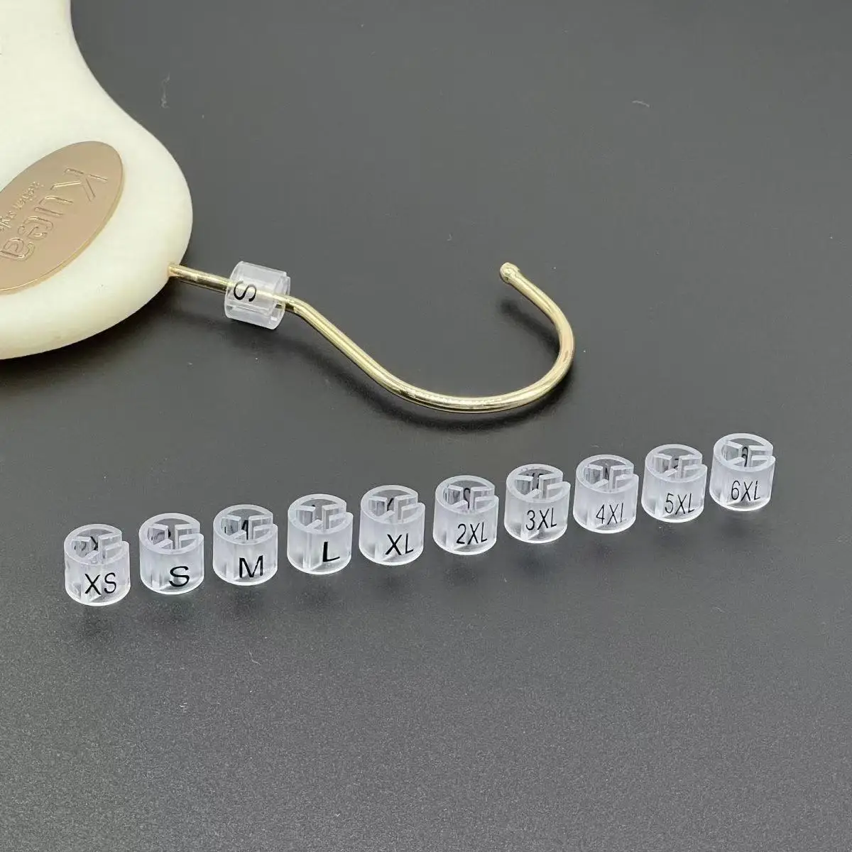 100 pcs Clothing Size Circle Transparent Plastic Hanger Sizers Garment Hanger Size Markers Number Identifiers Garment Markers
100 pcs Clothing Size Circle Transparent Plastic Hanger Sizers Garment Hanger Size Markers Number Identifiers Garment Markers