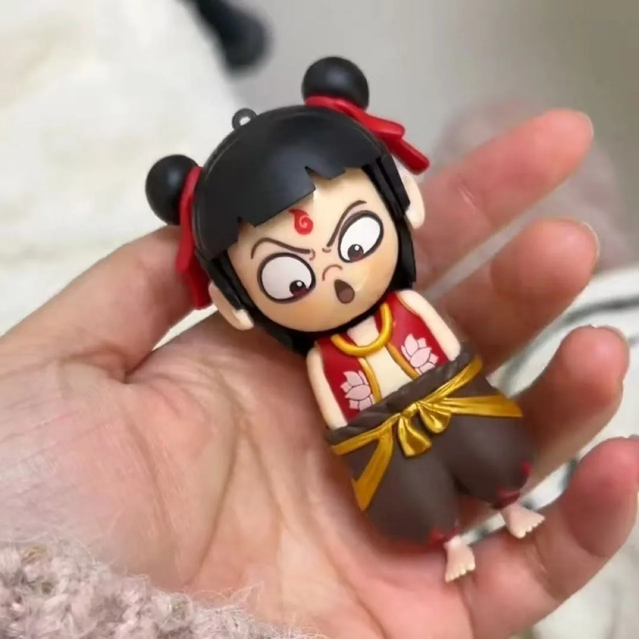 Nezha, экшн-фигурка, кукла, игрушка, меняющая лицо, мультяшный аниме-фильм, Ne Zha 2, подвеска на лицо, украшение для комнаты, подарок для детей
Nezha, экшн-фигурка, кукла, игрушка, меняющая лицо, мультяшный аниме-фильм, Ne Zha 2, подвеска на лицо, украшение для комнаты, подарок для детей