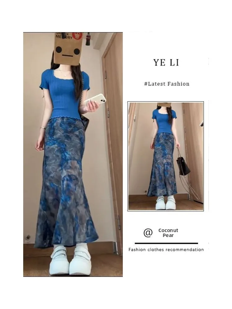 Summer New Women's Knitted Short Sleeve Square Collar Set High Waist Floral Half Skirt Casual Style Breathable Comfortable Fa...
Summer New Women's Knitted Short Sleeve Square Collar Set High Waist Floral Half Skirt Casual Style Breathable Comfortable Fa...