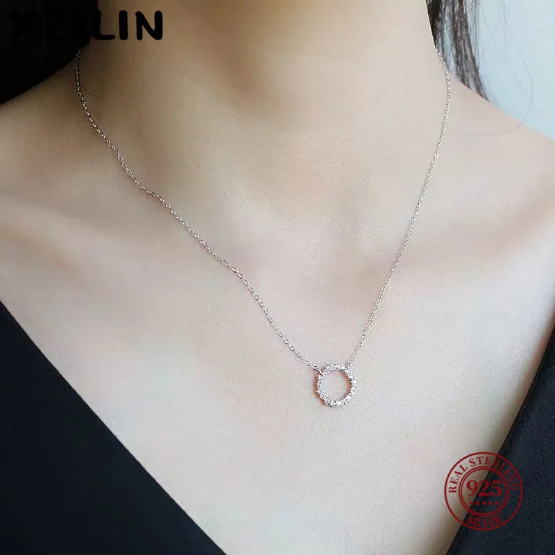 XZiLin S925 Sterling Silver 18K Gold Plating Pavé Crystal Round Star Same Style Necklace Women Fashion Party Jewelry Accessories
XZiLin S925 Sterling Silver 18K Gold Plating Pavé Crystal Round Star Same Style Necklace Women Fashion Party Jewelry Accessories