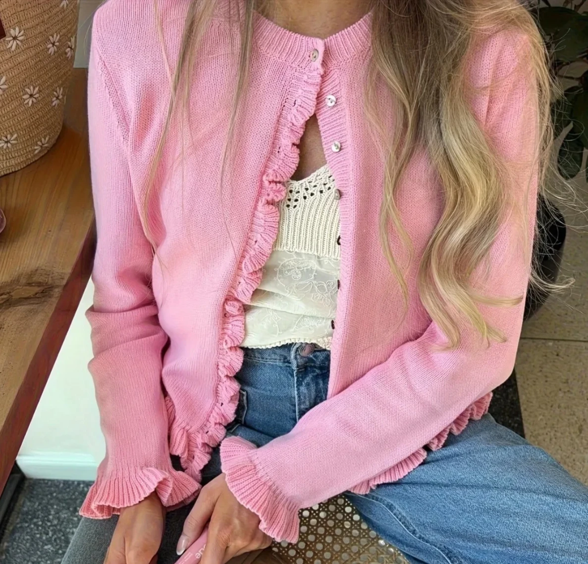 Loose Long Sleeve Women's Knitted Sweater Pure Color French Style Knitting Coat Crew
Loose Long Sleeve Women's Knitted Sweater Pure Color French Style Knitting Coat Crew