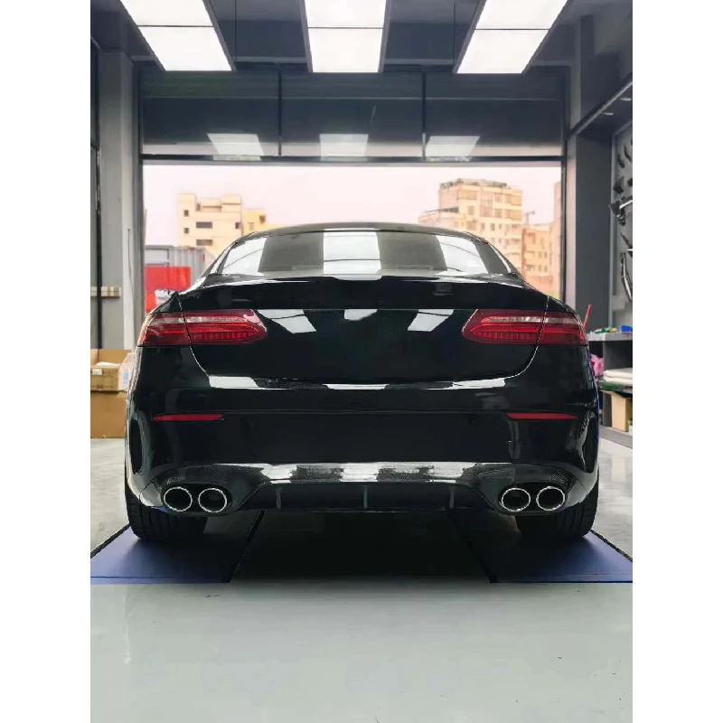 High Quality Carbon Fiber Rear Lip Rear Spoiler Diffuser Separation Lip E-Class C238 E53 Coupe W238 Car Body Kit Accessories
High Quality Carbon Fiber Rear Lip Rear Spoiler Diffuser Separation Lip E-Class C238 E53 Coupe W238 Car Body Kit Accessories