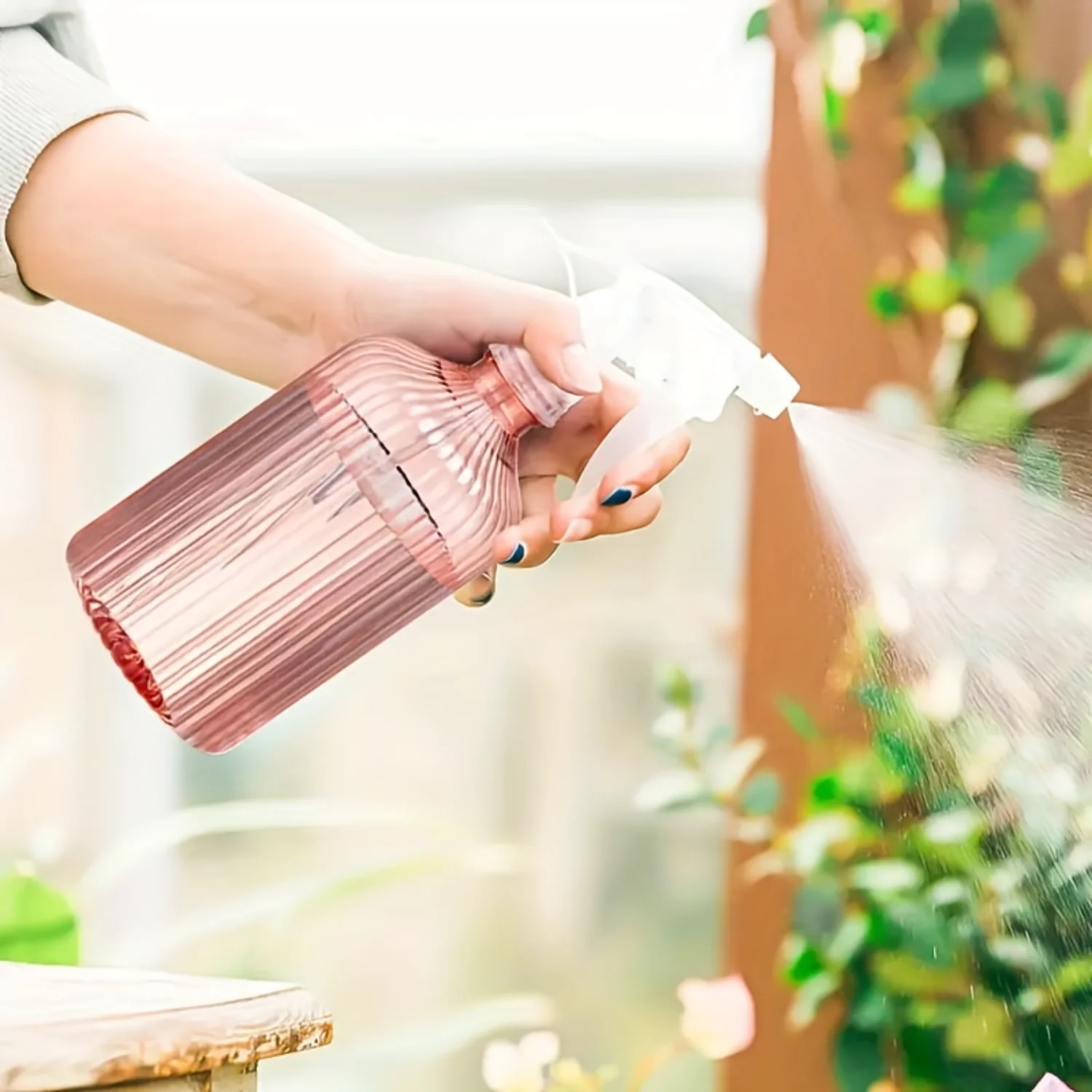 500ml Large Capacity Refillable Spray Bottle - Fine Mist Trigger Sprayer for Watering Plants, Gardening, Hair Styling, and Tamin
500ml Large Capacity Refillable Spray Bottle - Fine Mist Trigger Sprayer for Watering Plants, Gardening, Hair Styling, and Tamin
