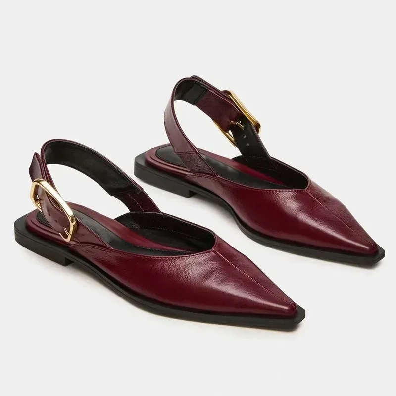 Европейские и американские женские туфли нишевого дизайна с французским шармом, универсальные для повседневной носки, с закрытым носком и ремешком сзади
Европейские и американские женские туфли нишевого дизайна с французским шармом, универсальные для повседневной носки, с закрытым носком и ремешком сзади