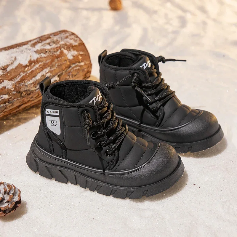 Boys Girls Fashion Boots Thick Cotton Children Warm Boots Toes Capped Non-slip 2024 Winter Brand New Kids Short Boots Soft Sole
Boys Girls Fashion Boots Thick Cotton Children Warm Boots Toes Capped Non-slip 2024 Winter Brand New Kids Short Boots Soft Sole