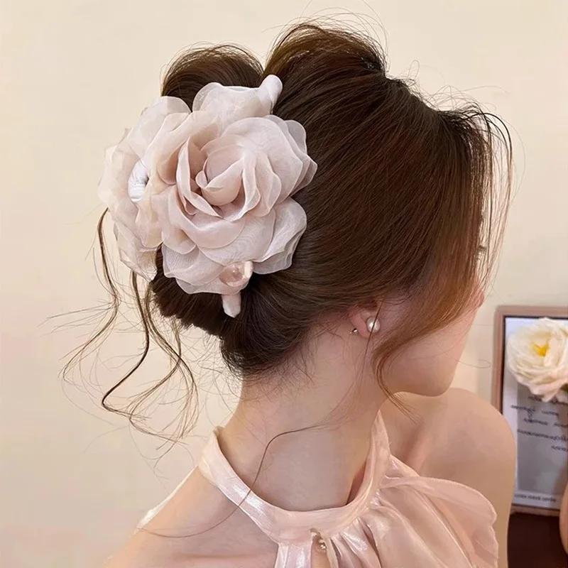 Rose Flower Hair Barrette Floral Hair Clip Elegant Hair Accessory for Women Wedding Dinner Daily Casual Hairstyle Matching
Rose Flower Hair Barrette Floral Hair Clip Elegant Hair Accessory for Women Wedding Dinner Daily Casual Hairstyle Matching