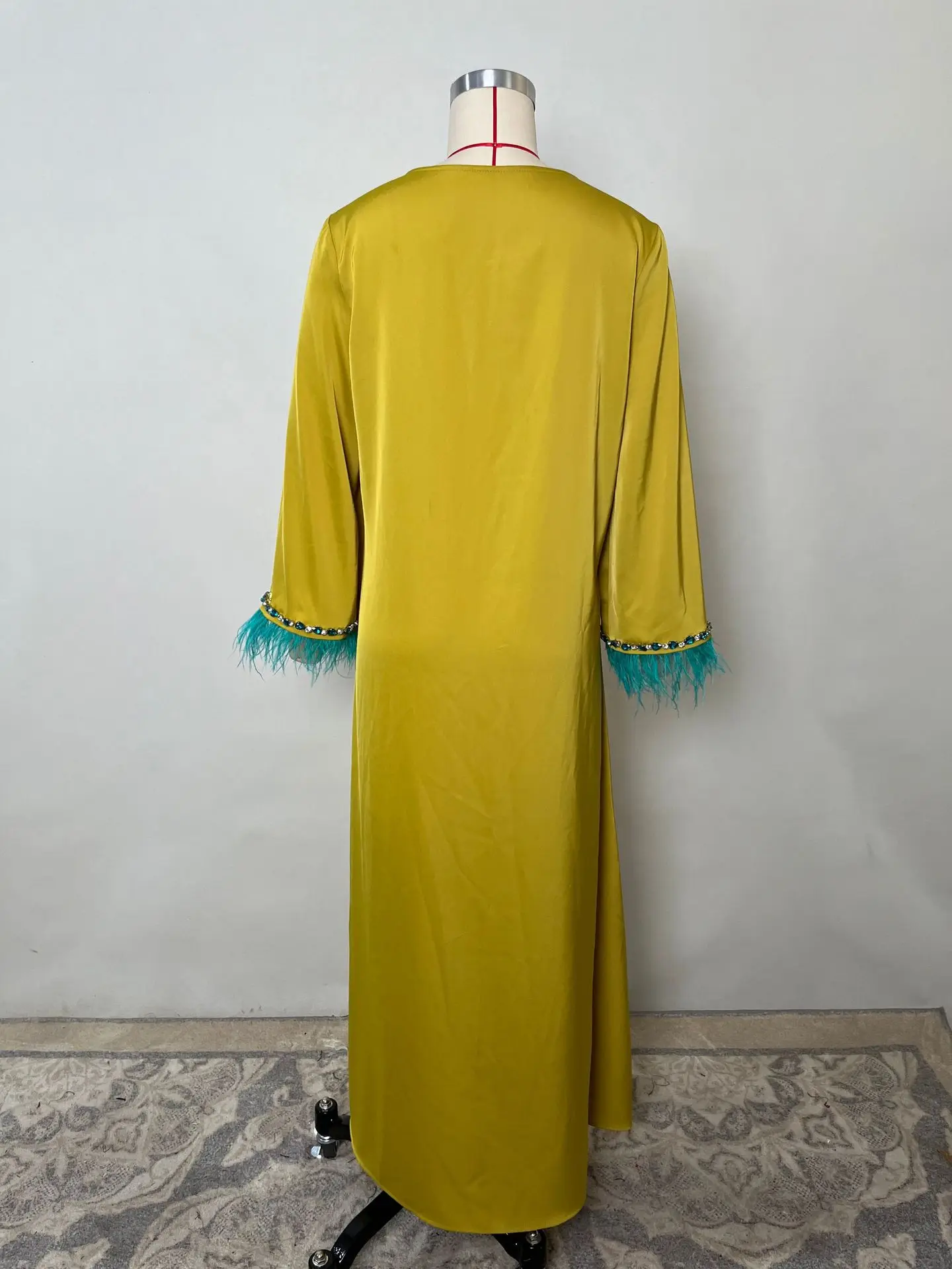 Марокко, украшенное стразами, Абая, Дубай, кафтан с рукавами-фонариками, свободное однотонное платье макси, 2025 г.
Марокко, украшенное стразами, Абая, Дубай, кафтан с рукавами-фонариками, свободное однотонное платье макси, 2025 г.