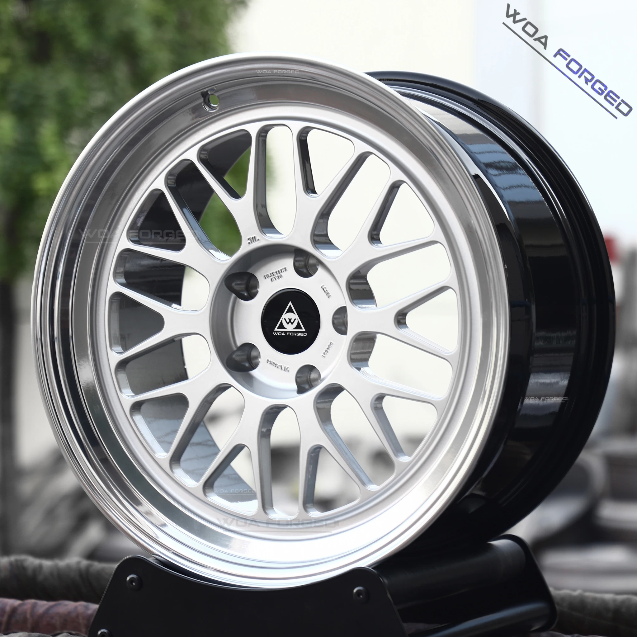 LM LMR Stylish Muscular Design Chrome Polished Aluminum Rims 18-22 Inch Forged Car Wheels Low Weight Fit 5x114.3 Passenger Cars
LM LMR Stylish Muscular Design Chrome Polished Aluminum Rims 18-22 Inch Forged Car Wheels Low Weight Fit 5x114.3 Passenger Cars