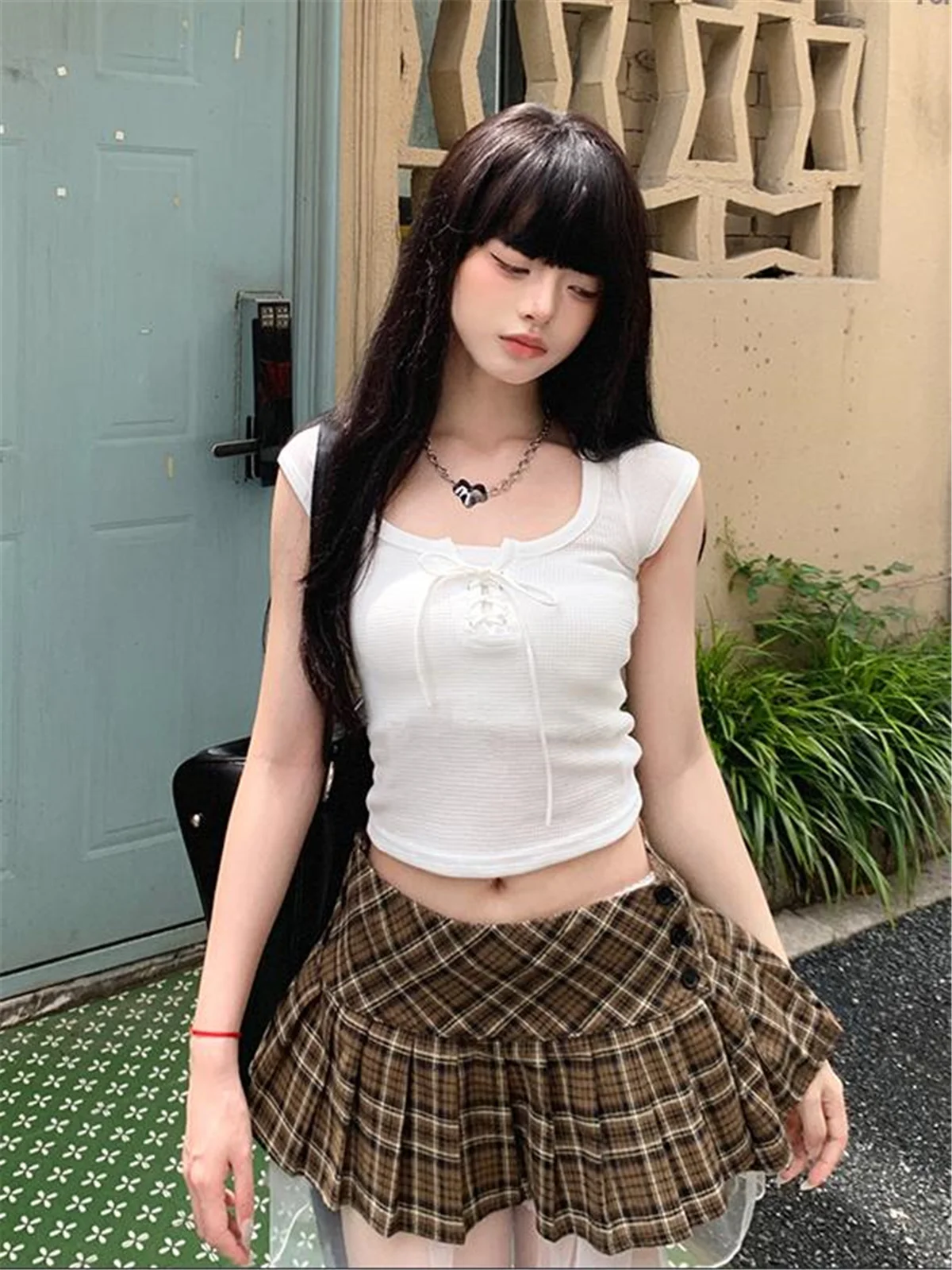 Pleated Mini Skirt High Waist A Line Korean Vintage Woven Plaid Button Front Campus Summer Girls
Pleated Mini Skirt High Waist A Line Korean Vintage Woven Plaid Button Front Campus Summer Girls