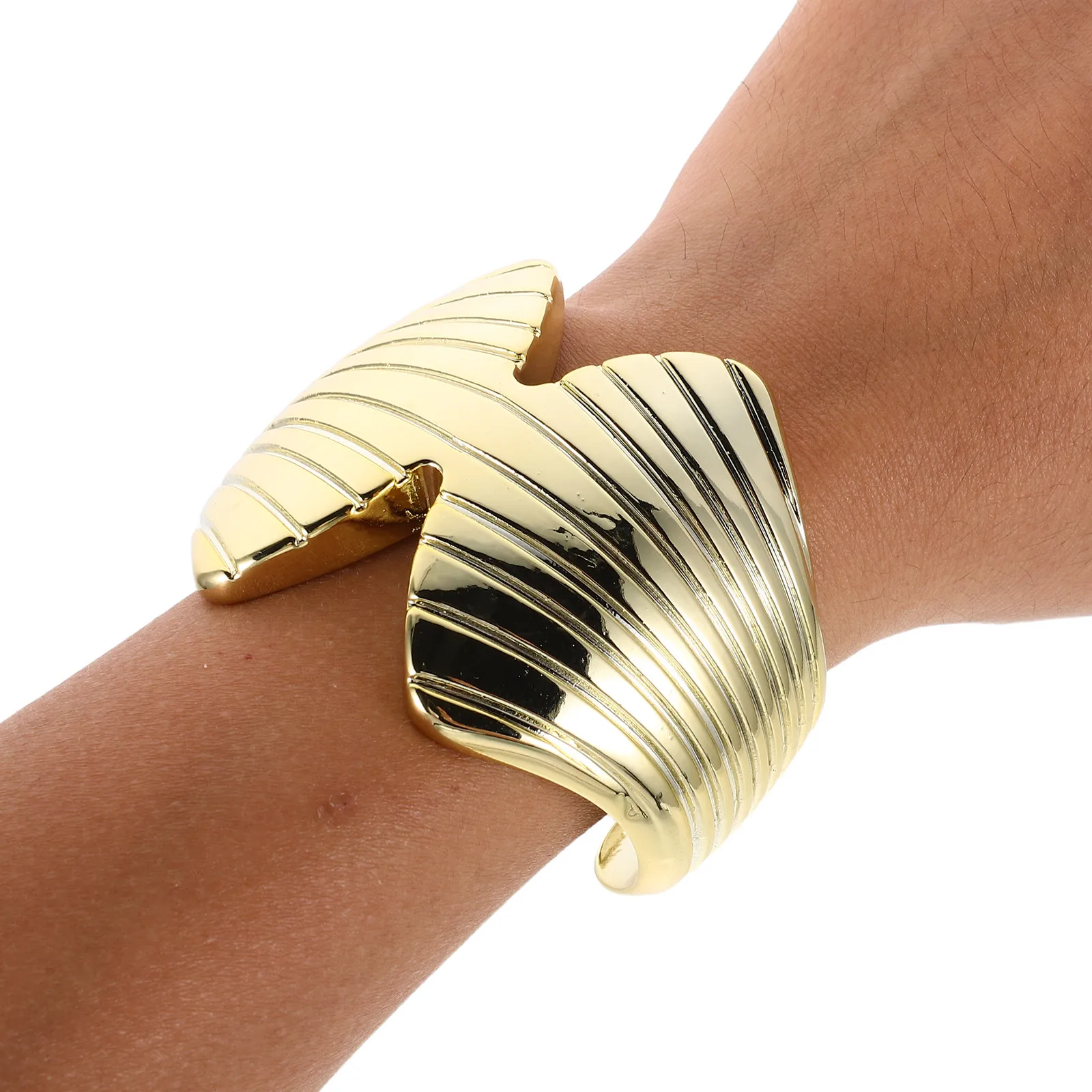 2Pcs Artistic Irregular Geometric Arm Cuff Bracelets Lightweight Acrylic Stackable Bangle Set for Women Men Vintage Modern
2Pcs Artistic Irregular Geometric Arm Cuff Bracelets Lightweight Acrylic Stackable Bangle Set for Women Men Vintage Modern