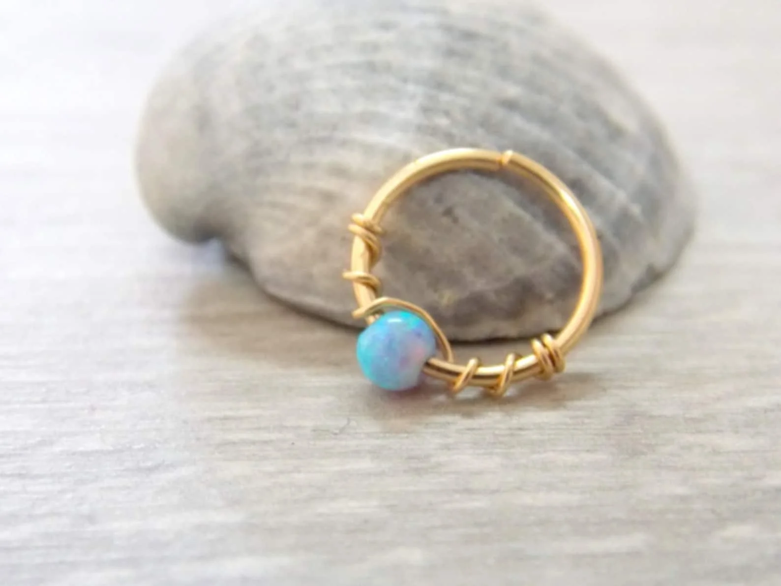 14K Gold Filled Nose Ring Piercing Tiny Opal Hoop Nose Jewelry Handmade Small Opal Ring Grillz Woman Accesories
14K Gold Filled Nose Ring Piercing Tiny Opal Hoop Nose Jewelry Handmade Small Opal Ring Grillz Woman Accesories