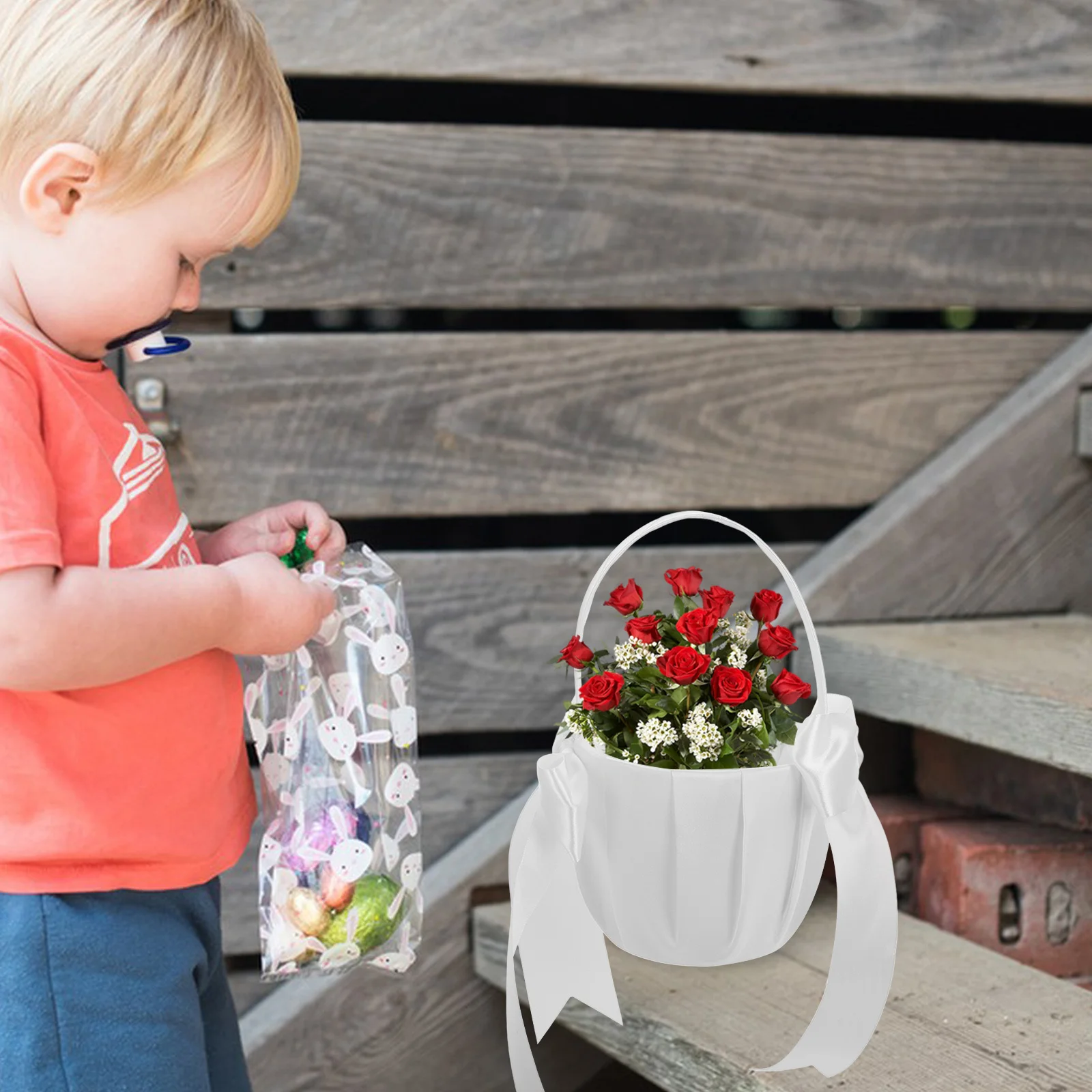 Fabric Bowknot Flower Basket Wedding Flower Basket Petal Holder for Ceremony Elegant Western Wedding Supplies
Fabric Bowknot Flower Basket Wedding Flower Basket Petal Holder for Ceremony Elegant Western Wedding Supplies