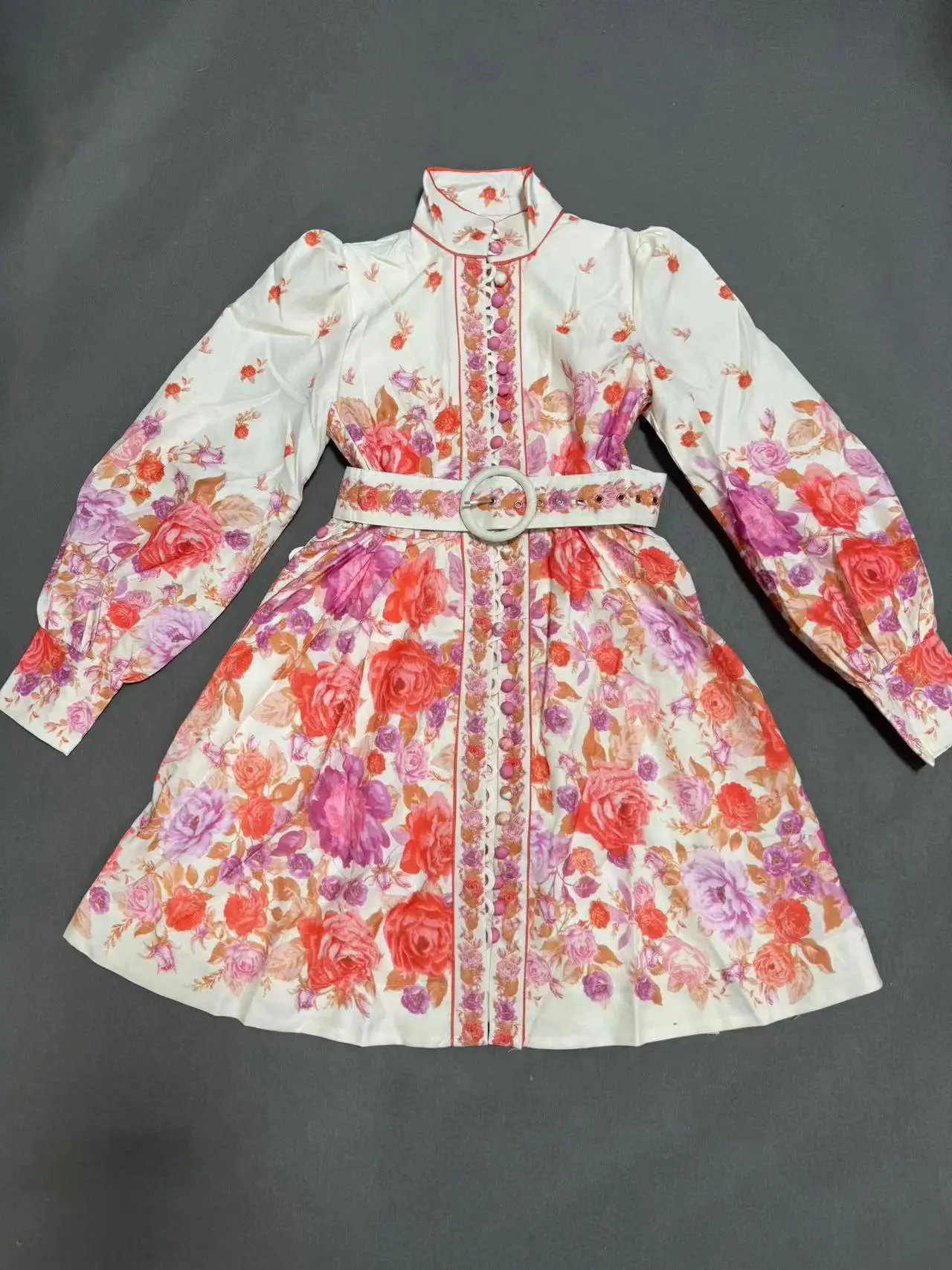 High-End French Gentle Tea Break Elegant Socialite Floral Lace Exquisite Beautiful Dress Long Dress Thirteen Lines
High-End French Gentle Tea Break Elegant Socialite Floral Lace Exquisite Beautiful Dress Long Dress Thirteen Lines