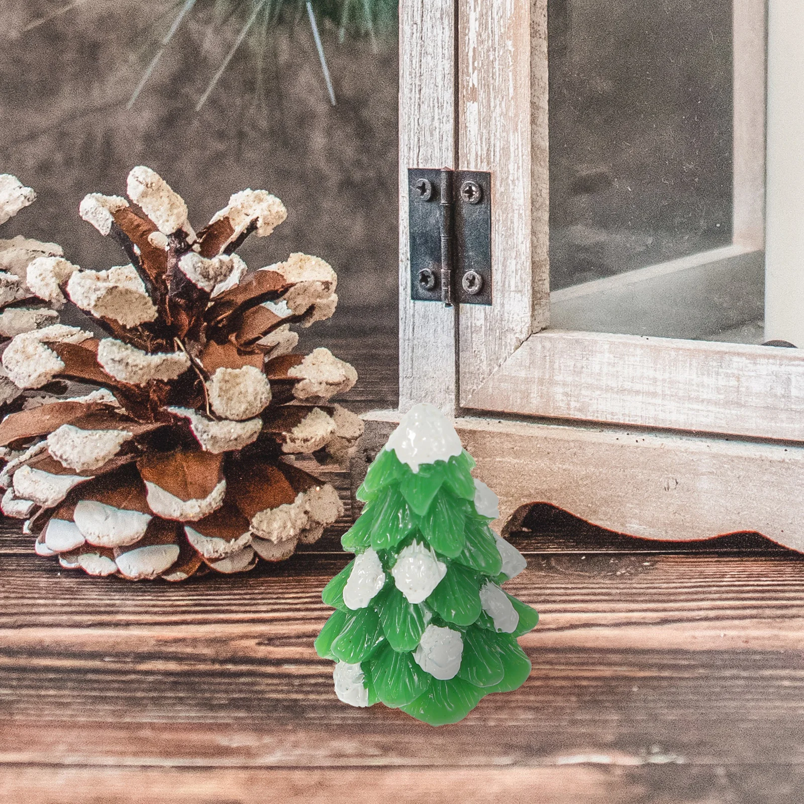 12Pcs Succulent Basin Adorn Mini Pine Tree Resin Craft for Christmas Ornament Landscape Decor Festive Xmas Theme
12Pcs Succulent Basin Adorn Mini Pine Tree Resin Craft for Christmas Ornament Landscape Decor Festive Xmas Theme