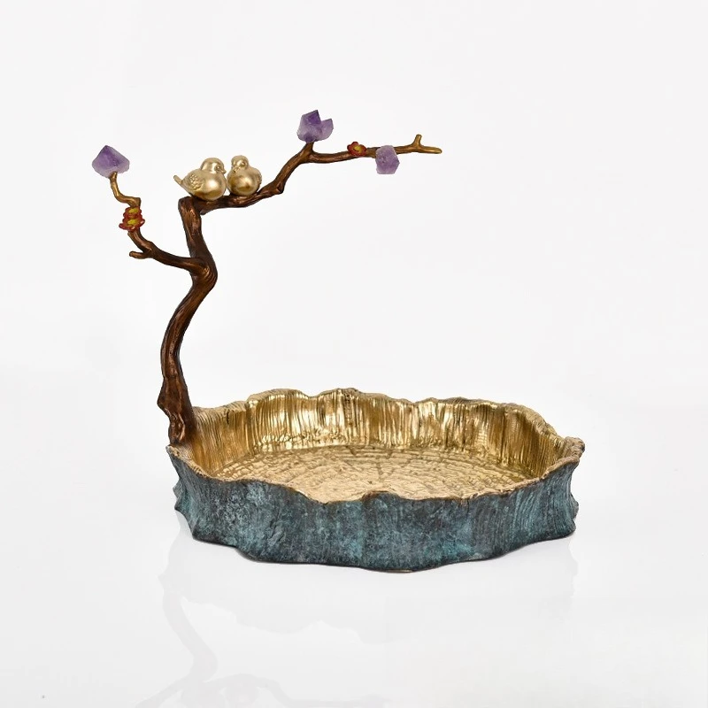 New Chinese copper fruit plate ornament creative living room brass handicraft ornament magpie ornament key storage
New Chinese copper fruit plate ornament creative living room brass handicraft ornament magpie ornament key storage