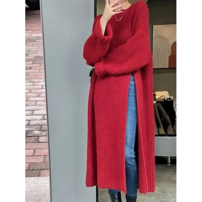 Lazy Style Long-Sleeved Red Slit Knitted Sweater for Women in Autumn 2025 - New Loose-Fitting Sweater
Lazy Style Long-Sleeved Red Slit Knitted Sweater for Women in Autumn 2025 - New Loose-Fitting Sweater