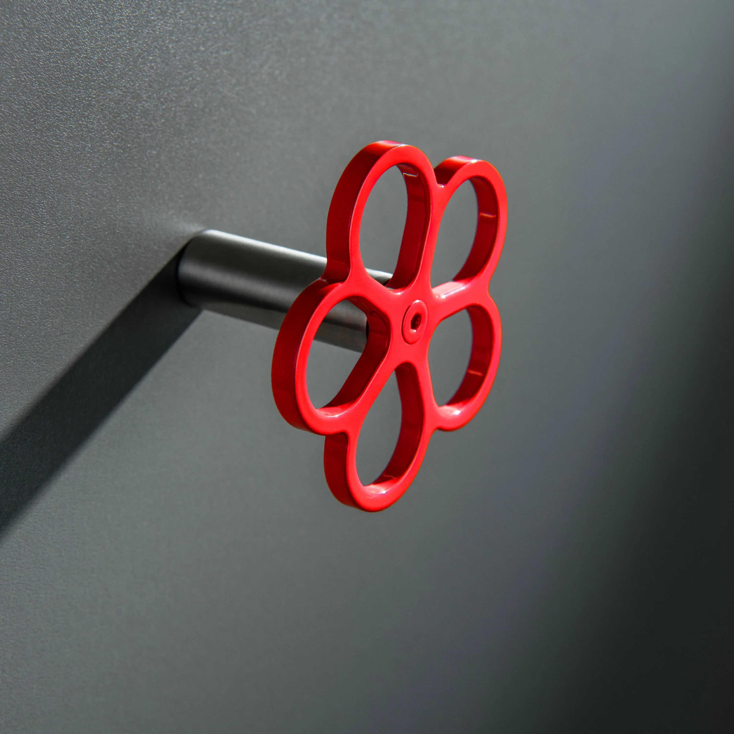 Creative Red Flower Toilet Paper Holder Industrial Valve Wall Hook Towel Coat Hanger Decorative Bathroom Accessories Mount
Creative Red Flower Toilet Paper Holder Industrial Valve Wall Hook Towel Coat Hanger Decorative Bathroom Accessories Mount
