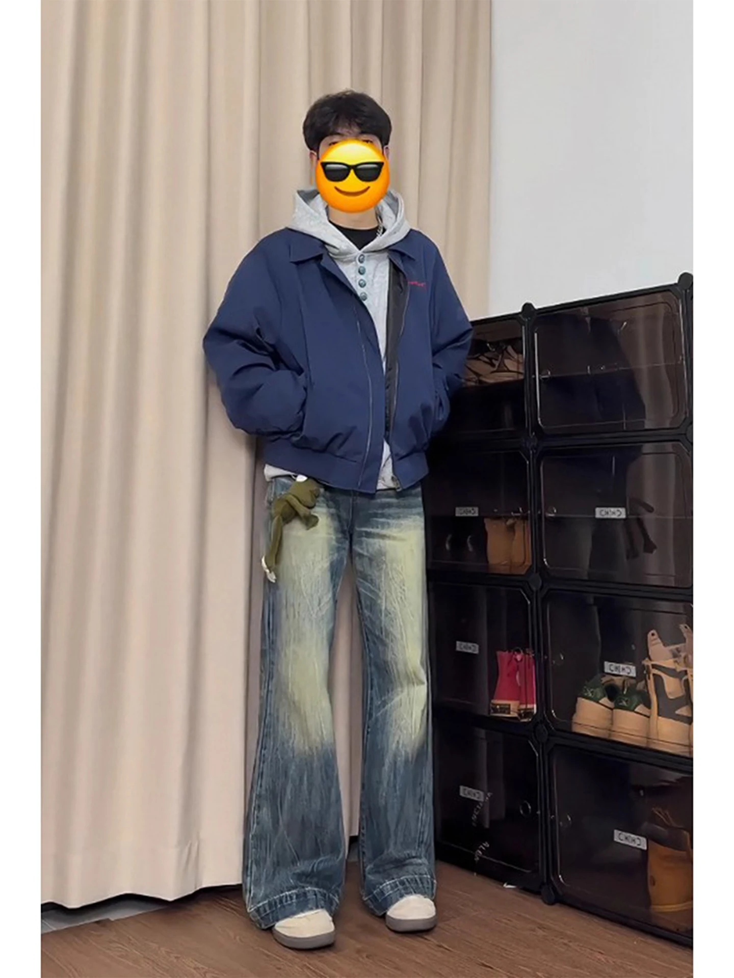 Модная мужская куртка-бомбер с вышивкой и подкладкой из флиса, синяя, для осенне-зимнего уличного стиля, удобная, из хлопка...
Модная мужская куртка-бомбер с вышивкой и подкладкой из флиса, синяя, для осенне-зимнего уличного стиля, удобная, из хлопка...