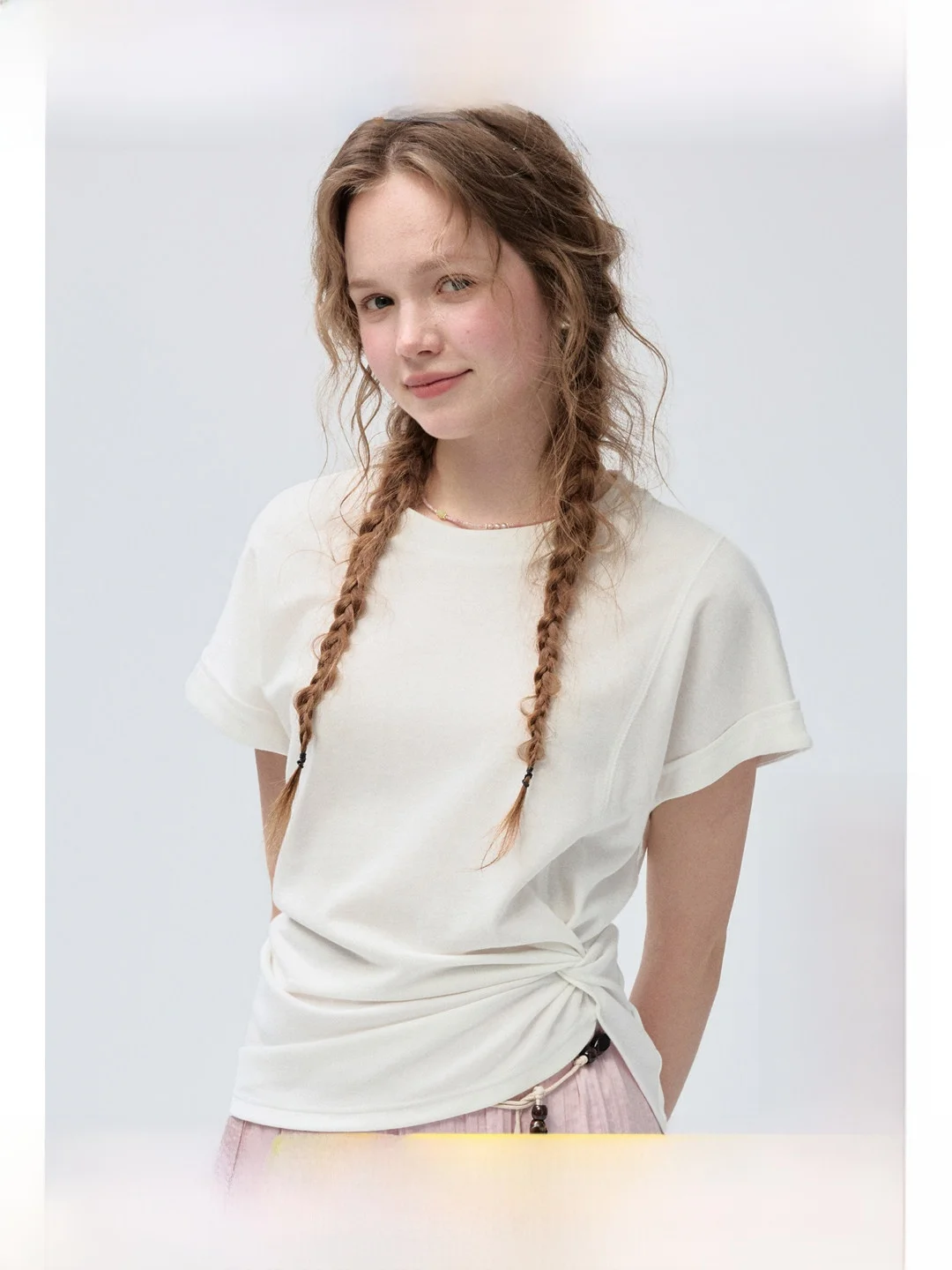 plus Size Women's T-Shirt round Neck Short Sleeve Waist Cinched Shoulder Width Regular Summer Versatile Fitted Top by Ruige
plus Size Women's T-Shirt round Neck Short Sleeve Waist Cinched Shoulder Width Regular Summer Versatile Fitted Top by Ruige