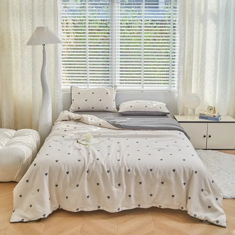 2025 new color zhu cotton summer cool quilt air conditioner quilt four-piece set of small fresh student dormitory thin quilt
2025 new color zhu cotton summer cool quilt air conditioner quilt four-piece set of small fresh student dormitory thin quilt