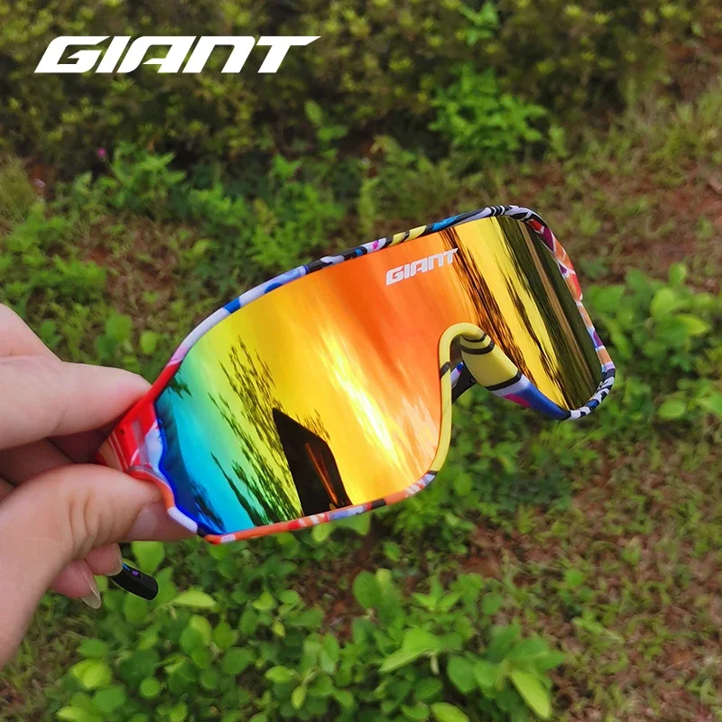 giant cycling sunglasses MTB Road Bicycle glasses men and women fishing sunglasses Outdoor Lenses With case
giant cycling sunglasses MTB Road Bicycle glasses men and women fishing sunglasses Outdoor Lenses With case