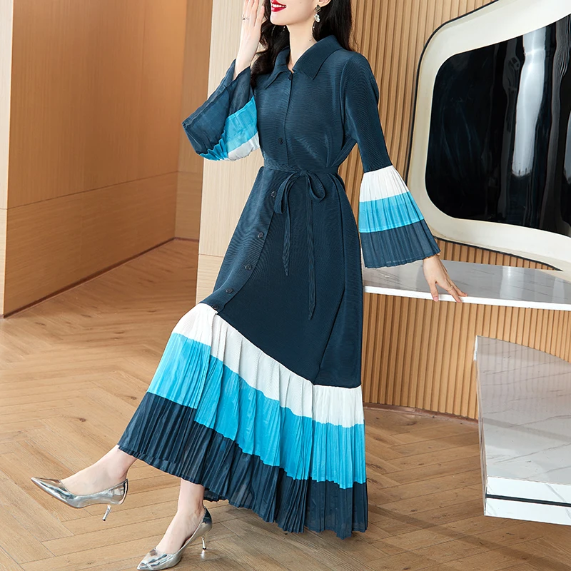2024 Spring/Summer New Print Contrast Ruffle Edge Flare Sleeves Pleated Windbreaker Flip Collar Slimming Knee Length Dress
2024 Spring/Summer New Print Contrast Ruffle Edge Flare Sleeves Pleated Windbreaker Flip Collar Slimming Knee Length Dress