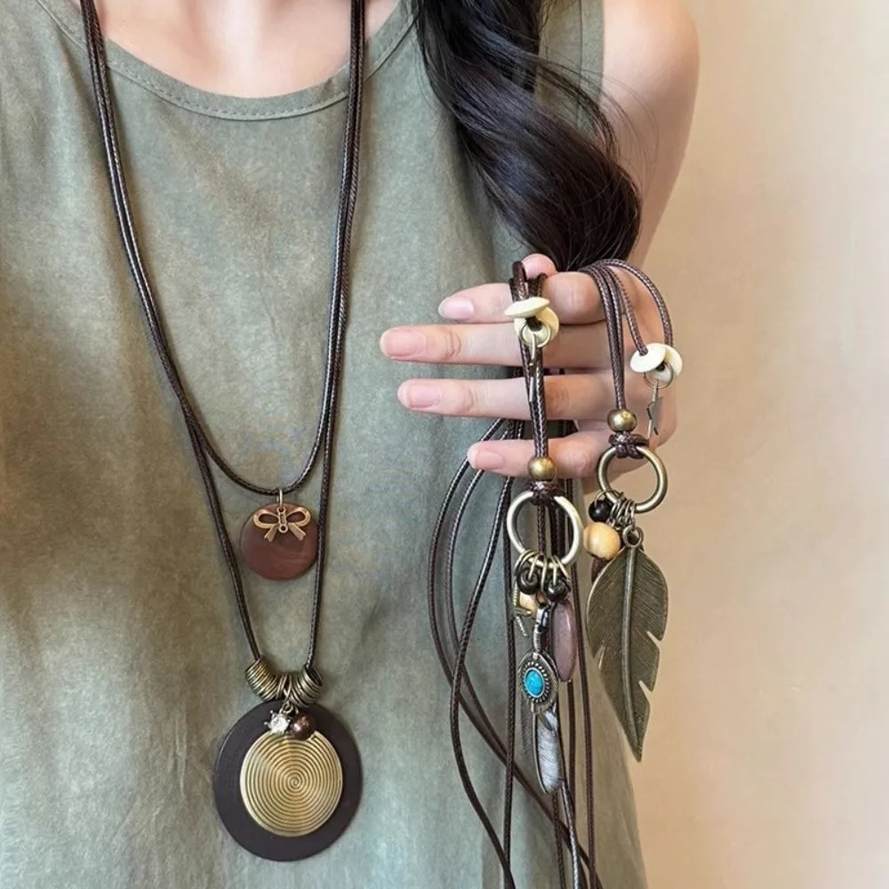 Vintage Black Rope Long Geometric Pendant Necklace Women Fashion Metal Round Irregular Necklace Jewelry Party Accessories 목걸이
Vintage Black Rope Long Geometric Pendant Necklace Women Fashion Metal Round Irregular Necklace Jewelry Party Accessories 목걸이