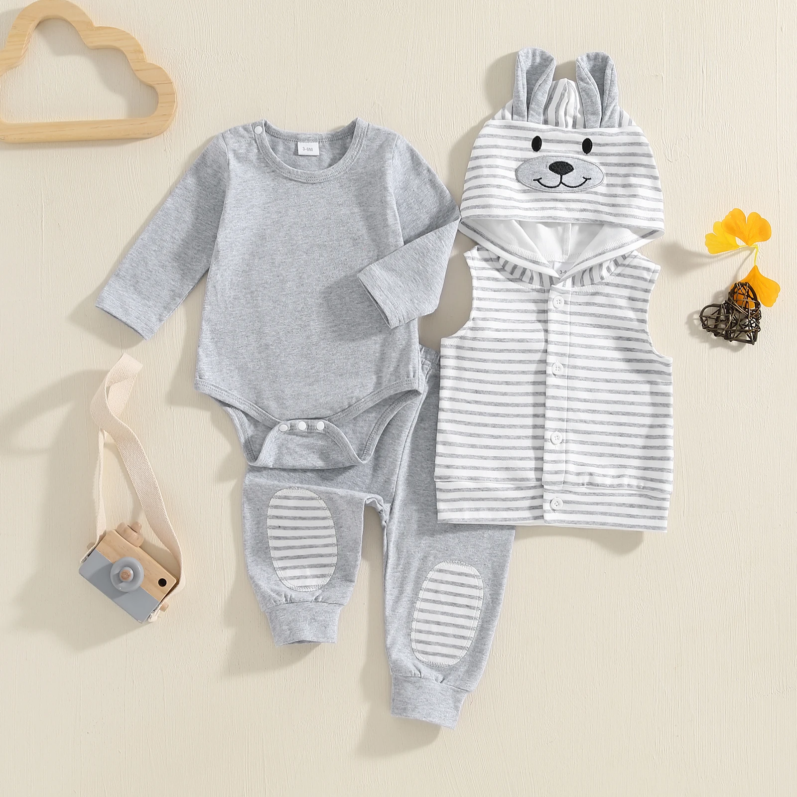 Tregren Infant Baby Boy Bear Outfit Solid Long Sleeve Romper Elastic Waist Pants Striped Sleeveless Hooded Jacket 3pcs Fall Sets
Tregren Infant Baby Boy Bear Outfit Solid Long Sleeve Romper Elastic Waist Pants Striped Sleeveless Hooded Jacket 3pcs Fall Sets