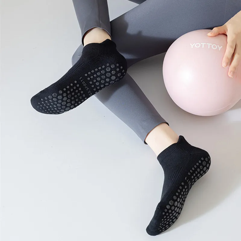 Cotton Yoga Socks Professional Silicone Non-slip Solid Color Pilates Socks Women Floor Indoor Workout Fitness Dance Sports Socks
Cotton Yoga Socks Professional Silicone Non-slip Solid Color Pilates Socks Women Floor Indoor Workout Fitness Dance Sports Socks