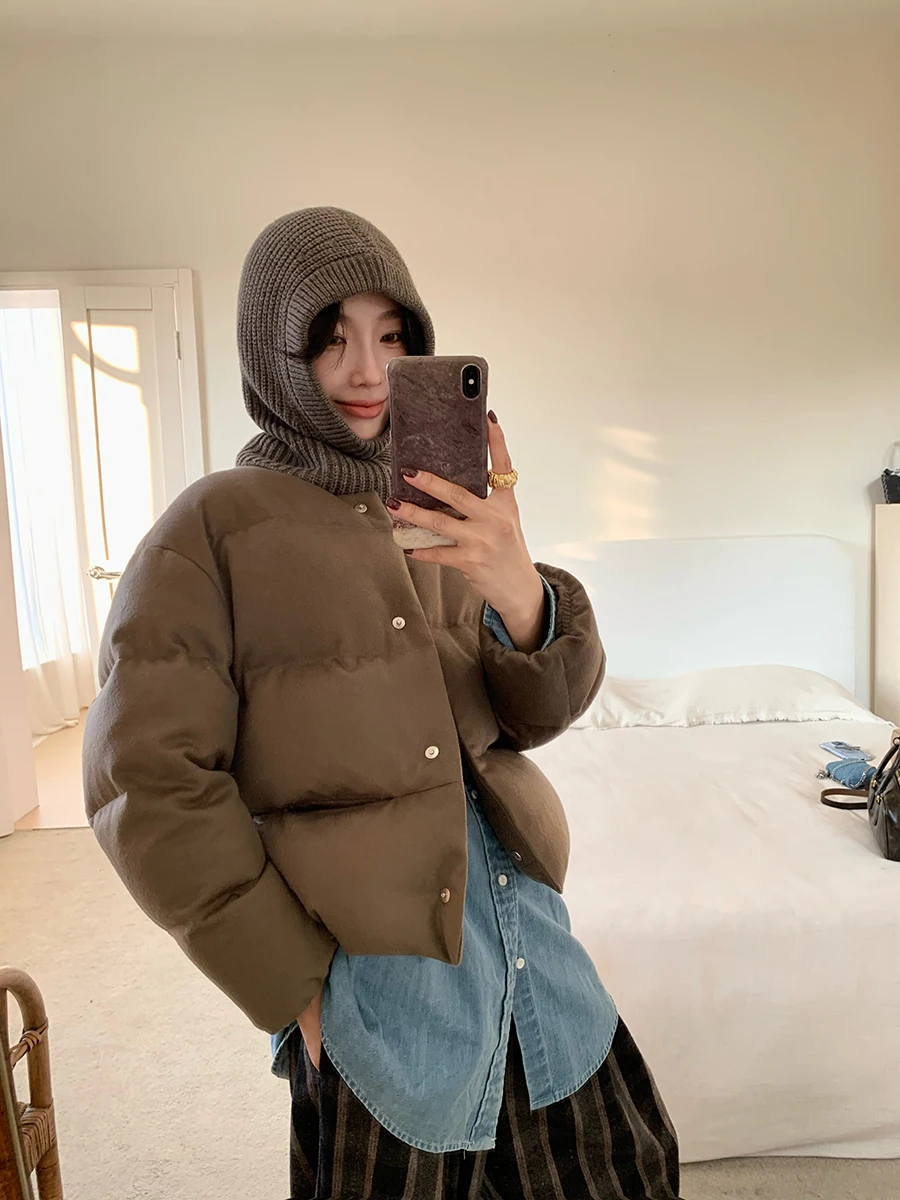 Повседневная женская куртка из шерсти и пуха: серия Woolen 90 White Du, австралийский пух Camere 90 White Goose, модная женская одежда
Повседневная женская куртка из шерсти и пуха: серия Woolen 90 White Du, австралийский пух Camere 90 White Goose, модная женская одежда