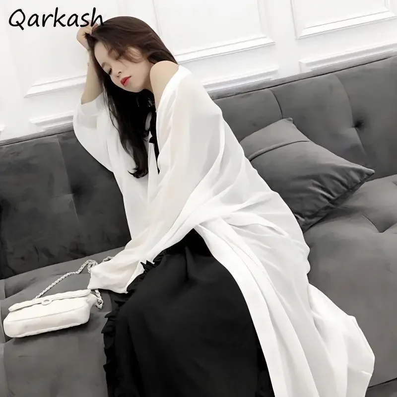 Korean Fashion Jackets for Women Simple Lightweight Spring Summer Elegant Chic Female Aesthetic Sun-proof Mid-length Outerwear
Korean Fashion Jackets for Women Simple Lightweight Spring Summer Elegant Chic Female Aesthetic Sun-proof Mid-length Outerwear