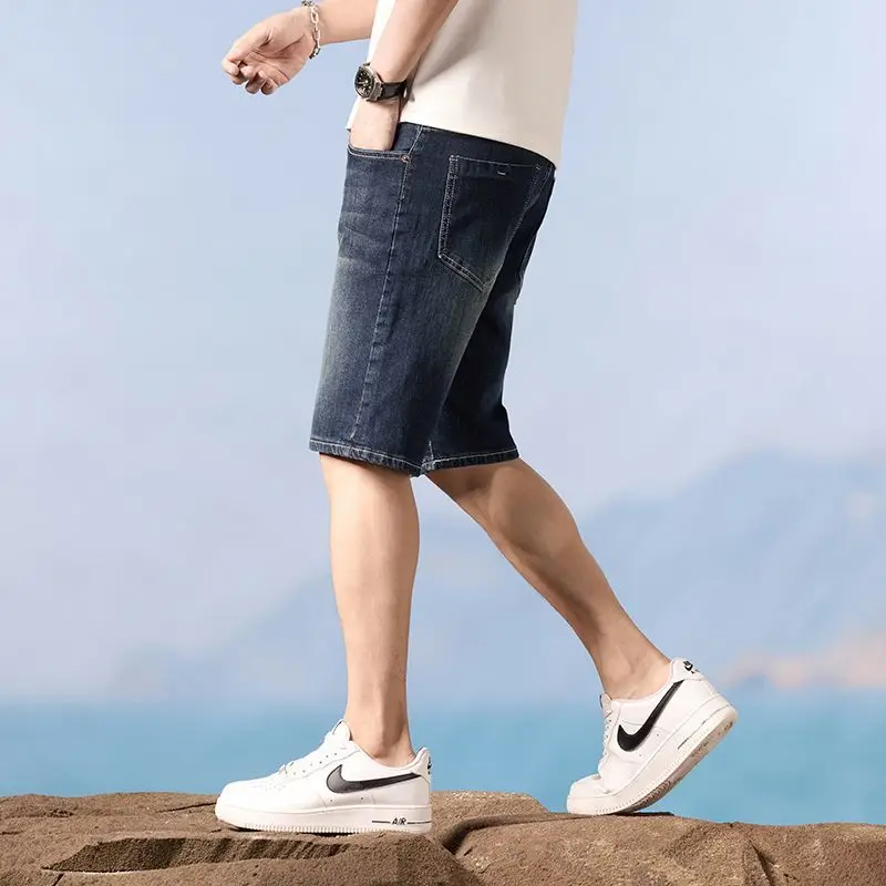 Thin Casual Denim Shorts for Men Loose Straight Leg Summer Ripped Korean Fashion Versatile Medium Length
Thin Casual Denim Shorts for Men Loose Straight Leg Summer Ripped Korean Fashion Versatile Medium Length