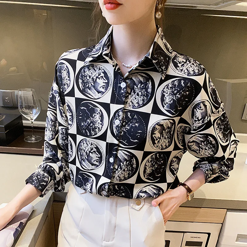 2023 Autumn New Retro Modern Fashion Cartoon Head Print Niche Design Long-sleeved Chiffon Shirt Top Women Women's Blouse Elegant
2023 Autumn New Retro Modern Fashion Cartoon Head Print Niche Design Long-sleeved Chiffon Shirt Top Women Women's Blouse Elegant