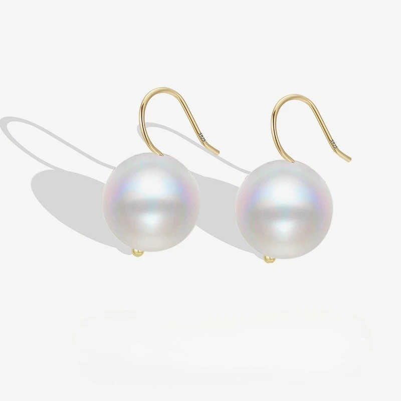 New S925 Silver Australia White Cold Light Round Bead High End Minimalist Style High Heels Earhook Wedding Jewelry
New S925 Silver Australia White Cold Light Round Bead High End Minimalist Style High Heels Earhook Wedding Jewelry