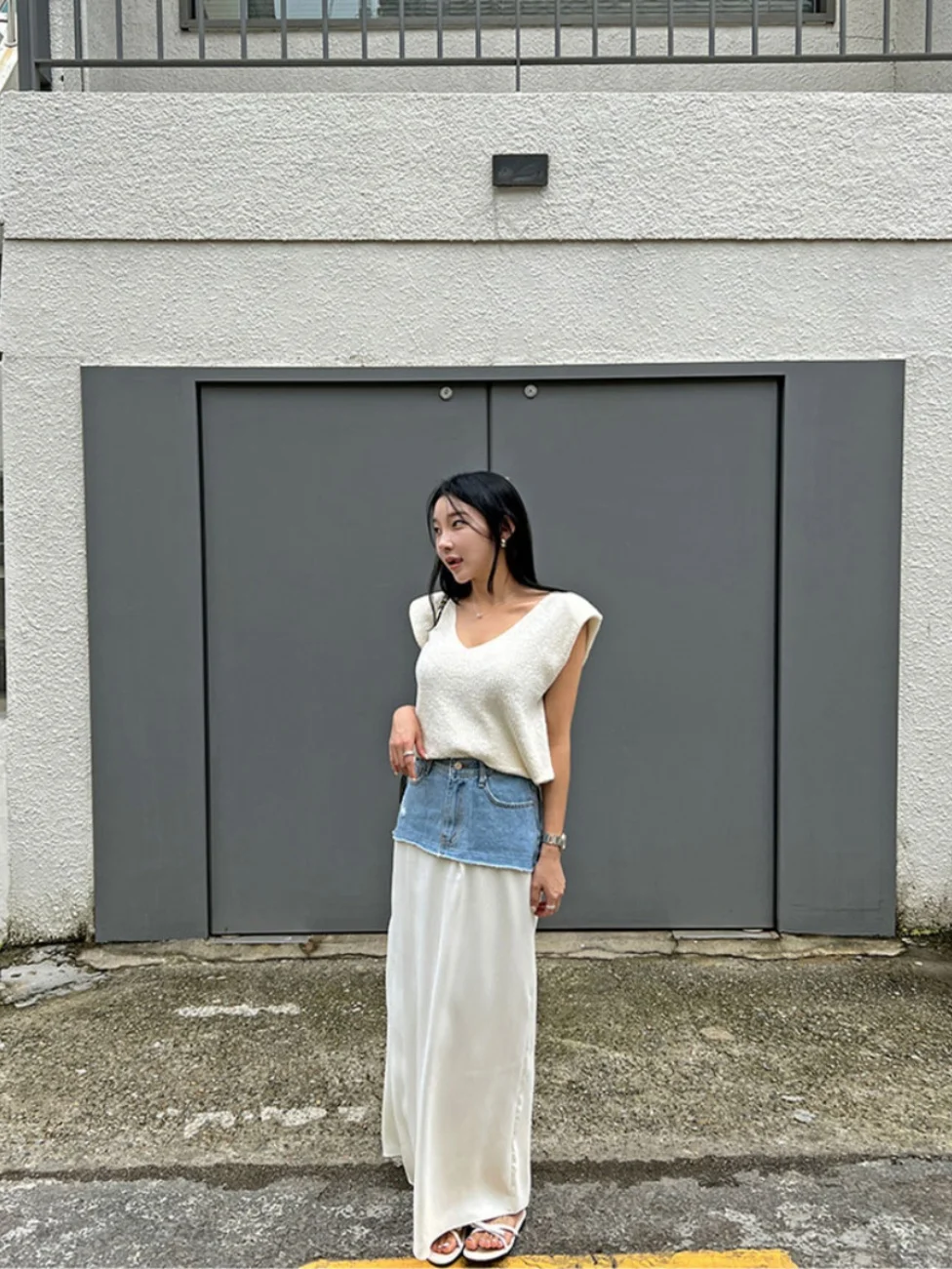 High Waist Denim Patchwork Midi Skirt Women's Faion Design Color Blo Versatile Slimming Long f-length Skirts
High Waist Denim Patchwork Midi Skirt Women's Faion Design Color Blo Versatile Slimming Long f-length Skirts