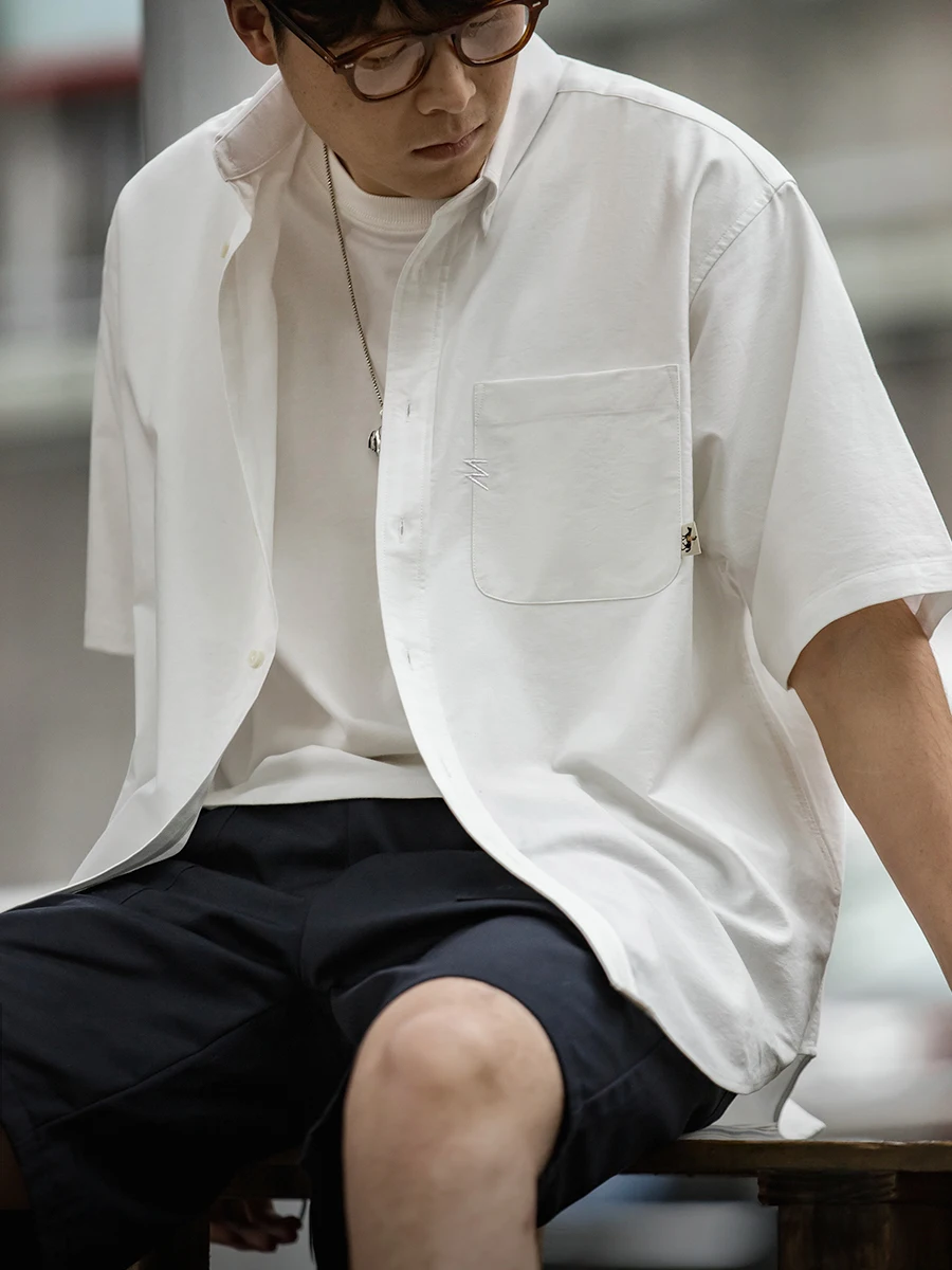 Maden Casual Oxford Cloth White Shirt Cotton Loose Fit Men's Summer Shirt American Style Lightweight Short Sleeve Casual Shirt
Maden Casual Oxford Cloth White Shirt Cotton Loose Fit Men's Summer Shirt American Style Lightweight Short Sleeve Casual Shirt