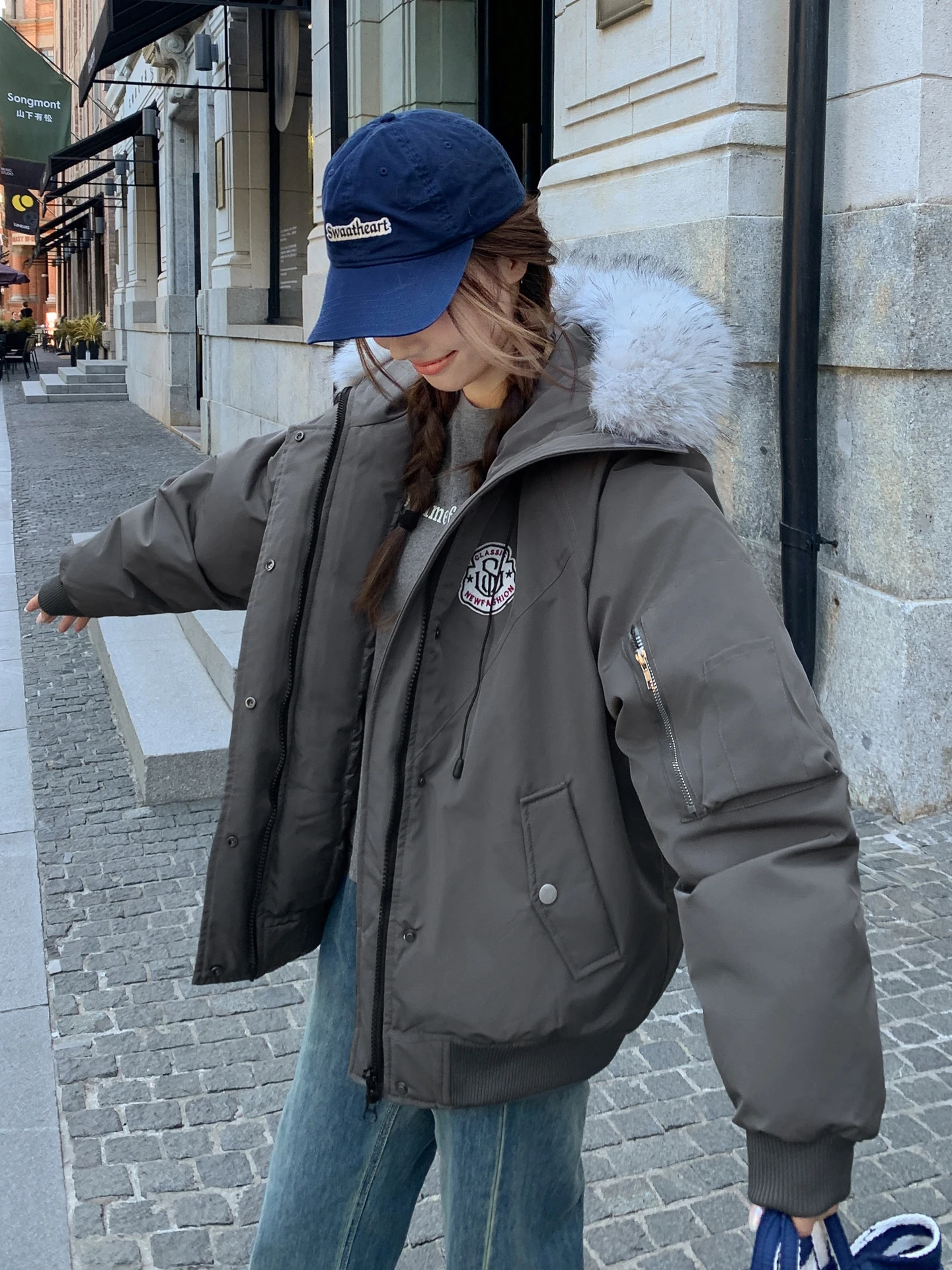 Women's Winter Puffer Jaet 2025 New Sle Korean Loose Slimming Warmth Fur Collar Regular Fit Commute Faion Polyester Fiber
Women's Winter Puffer Jaet 2025 New Sle Korean Loose Slimming Warmth Fur Collar Regular Fit Commute Faion Polyester Fiber