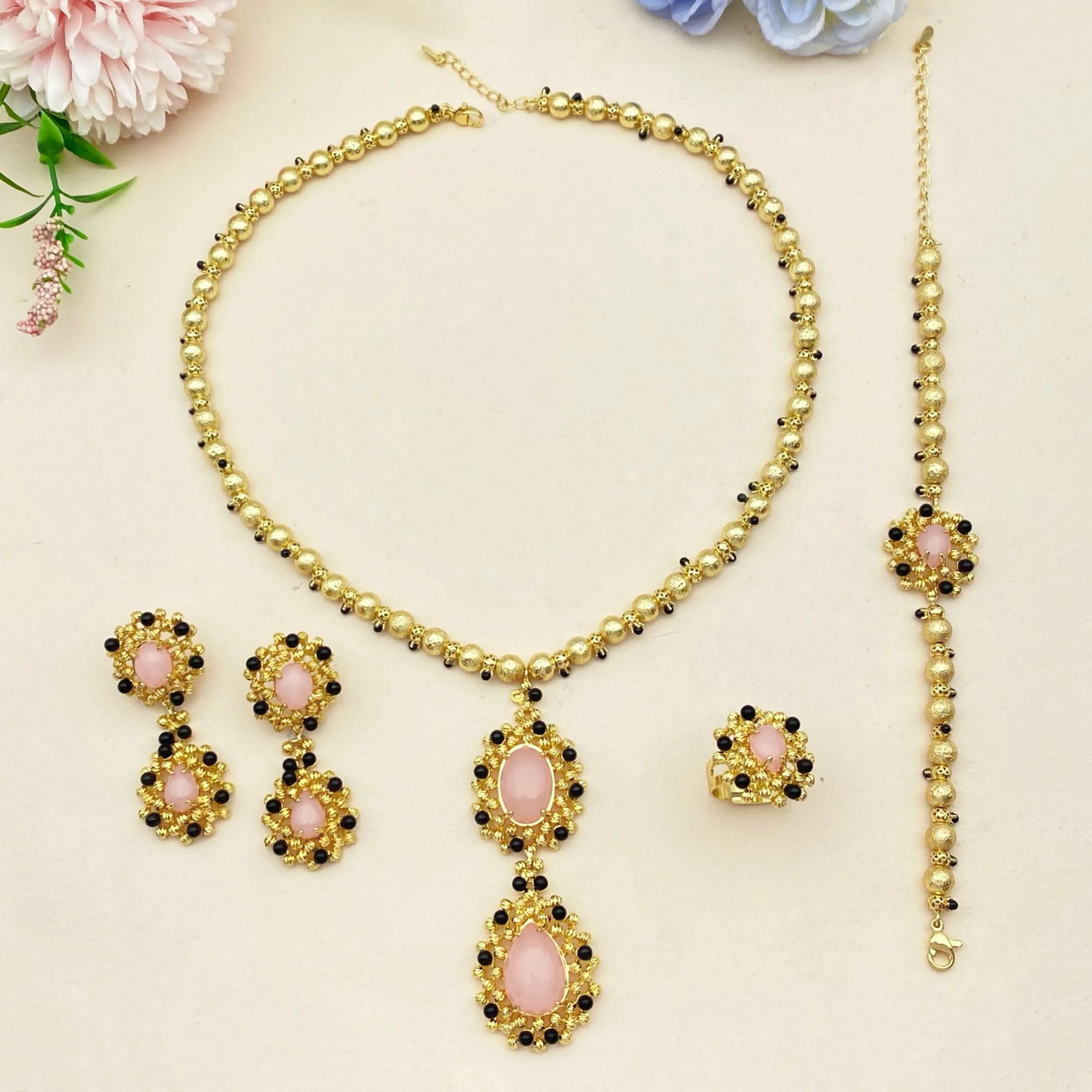Falair Party Evening Shiny Jewelry Set Gold Plated Cubic Zirconia Luxury Ring Necklace Earrings Bracelet for Women Accessories
Falair Party Evening Shiny Jewelry Set Gold Plated Cubic Zirconia Luxury Ring Necklace Earrings Bracelet for Women Accessories