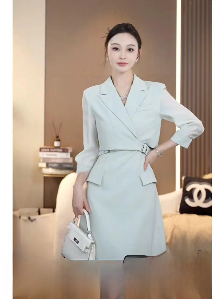 LILI Coral Sea Summer 2025: Роскошный легкий комплект из двух предметов, модный женский костюм из полиэфирного волокна
LILI Coral Sea Summer 2025: Роскошный легкий комплект из двух предметов, модный женский костюм из полиэфирного волокна