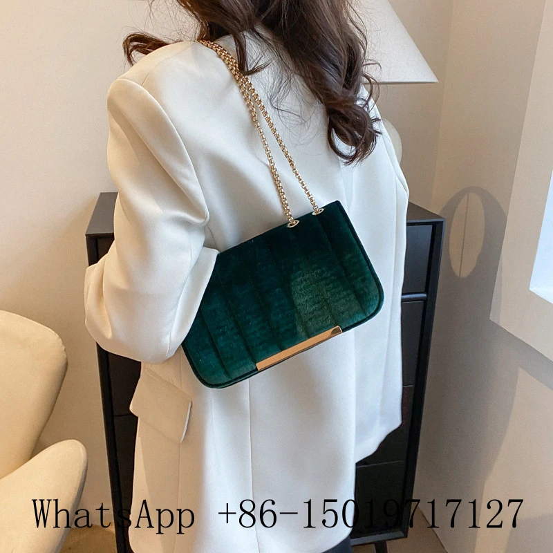 Velvet fashion trendy small square bags women 2026 Spring new stylish chain shoulder bag, casual and simple crossbody luxury bag
Velvet fashion trendy small square bags women 2026 Spring new stylish chain shoulder bag, casual and simple crossbody luxury bag
